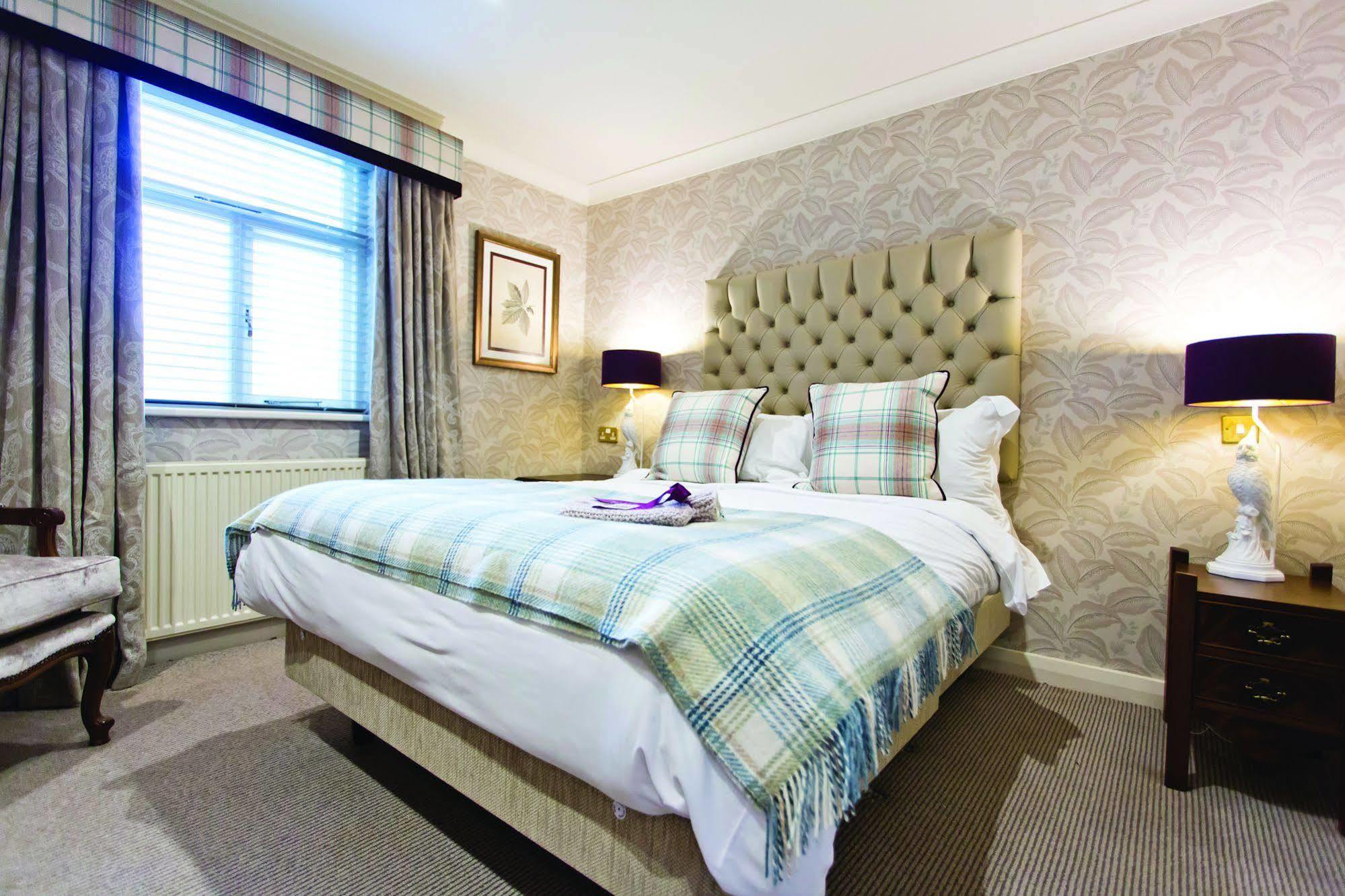 מלון בלקברן The Millstone, Mellor מראה חיצוני תמונה A bedroom at the hotel