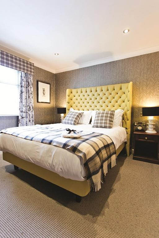 מלון בלקברן The Millstone, Mellor מראה חיצוני תמונה A bedroom at the hotel